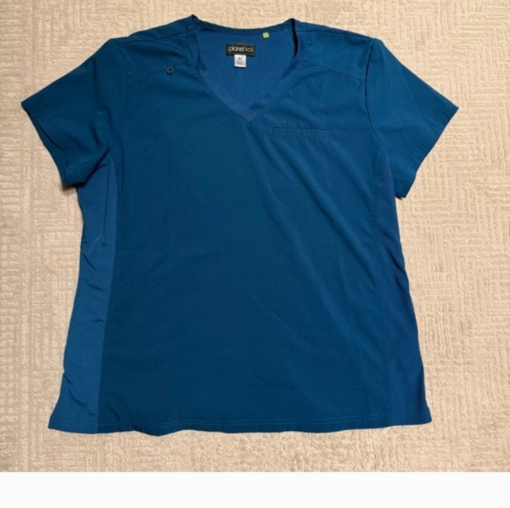Planet Koi Carribean Blue V-Neck Scrub Top Women’s XL